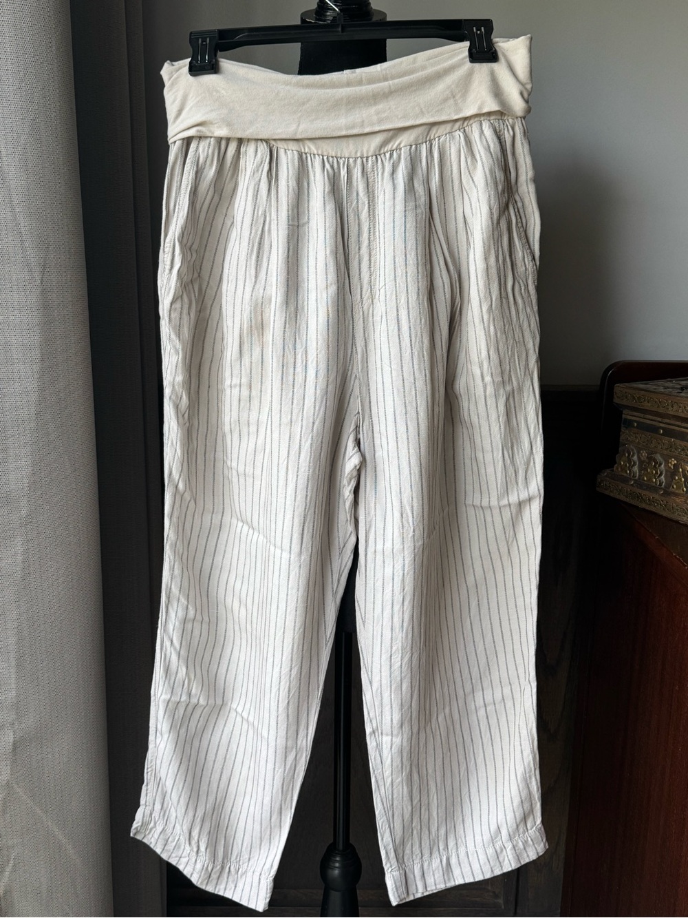 Heihei cream and gray Striped Crop Pants with wide band waist. Medium - Picture 2 of 6